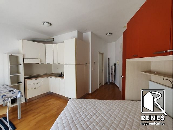 Immobiliare - Appartamento, affittare, Nova Gorica, 500 €/mesec